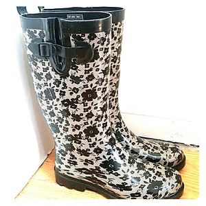 Capelli New York Rain Boots